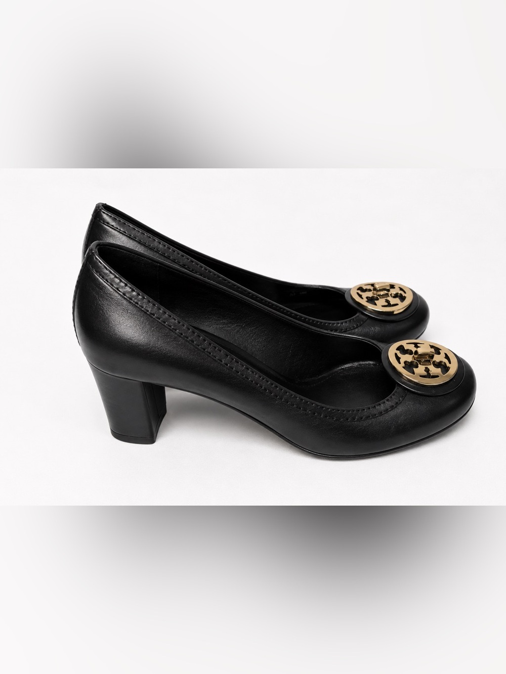 Tory Burch Black Leather Miller Heels Gold Logo Pumps Size 7M